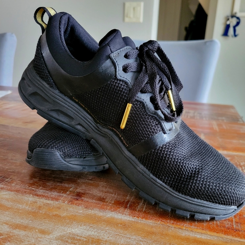 Infinity Fly Women's Shoes Size 9.5